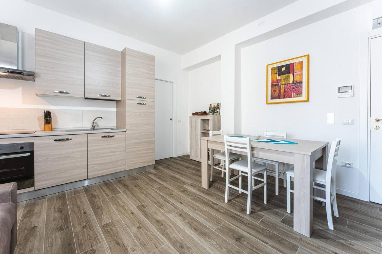Sera Suite Cagliari Esterno foto