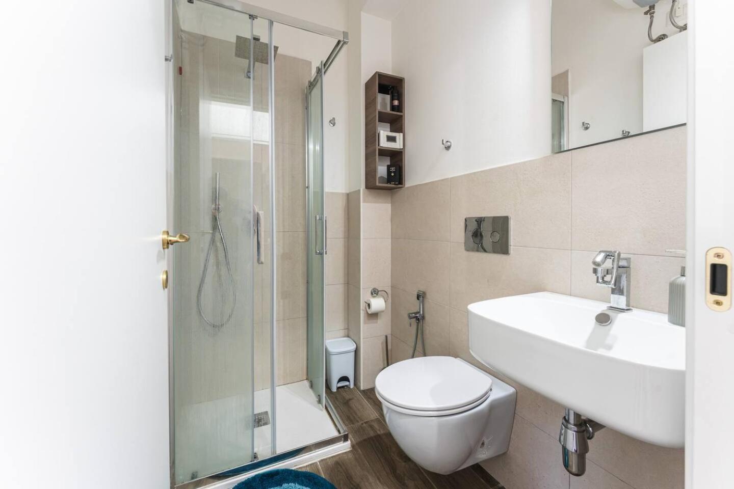 Sera Suite Cagliari Esterno foto