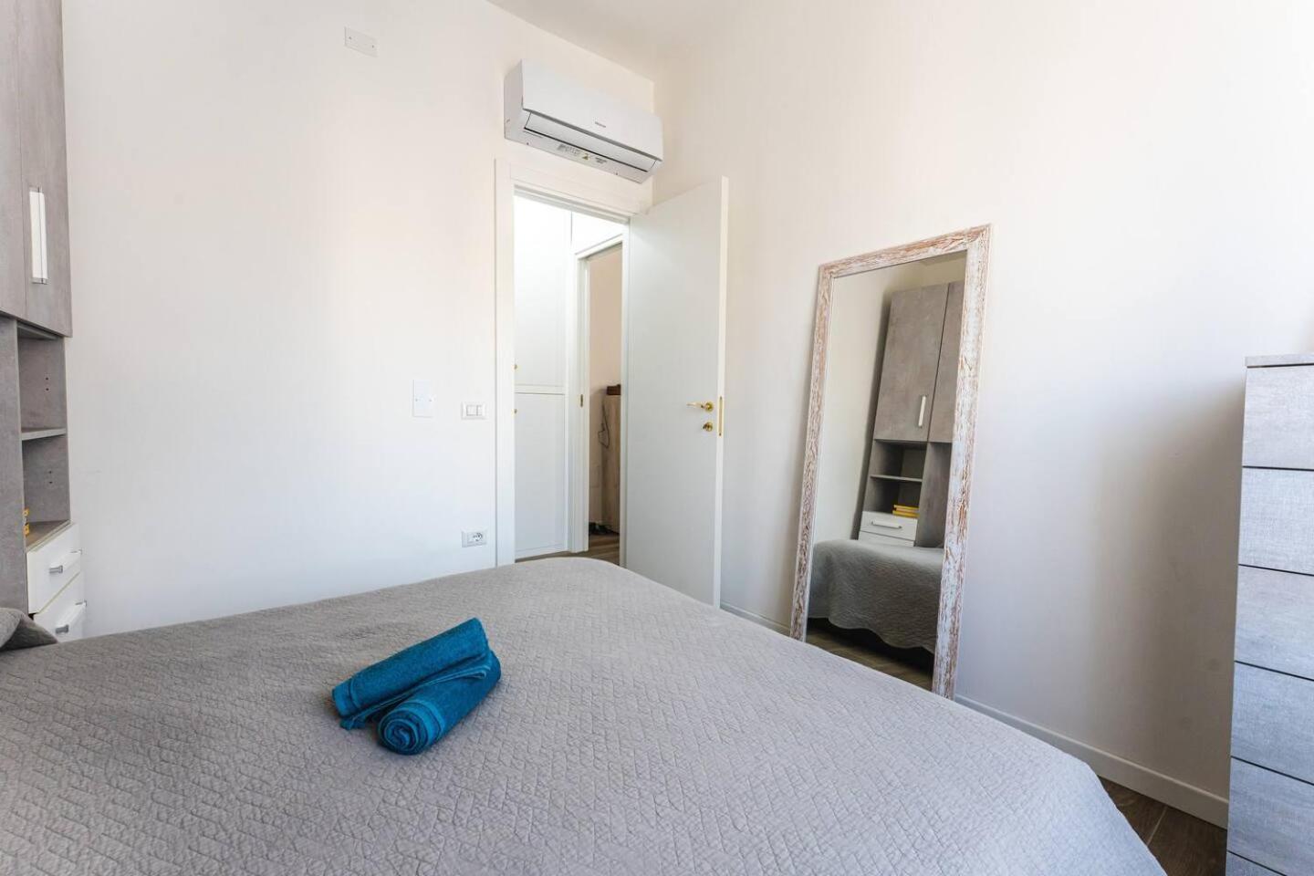 Sera Suite Cagliari Esterno foto